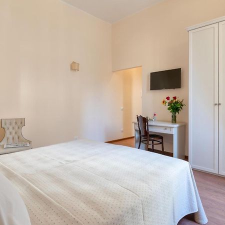 Vatican Domus Smart Rooms โรม ภายนอก รูปภาพ