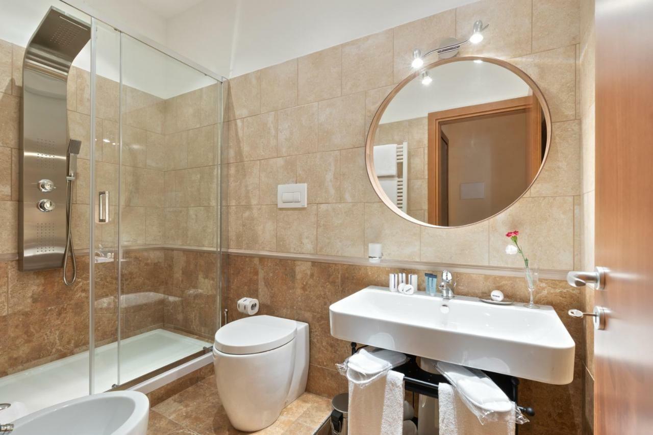 Vatican Domus Smart Rooms โรม ภายนอก รูปภาพ